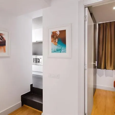 Dailyflats Area Sagrada Familia 3*
